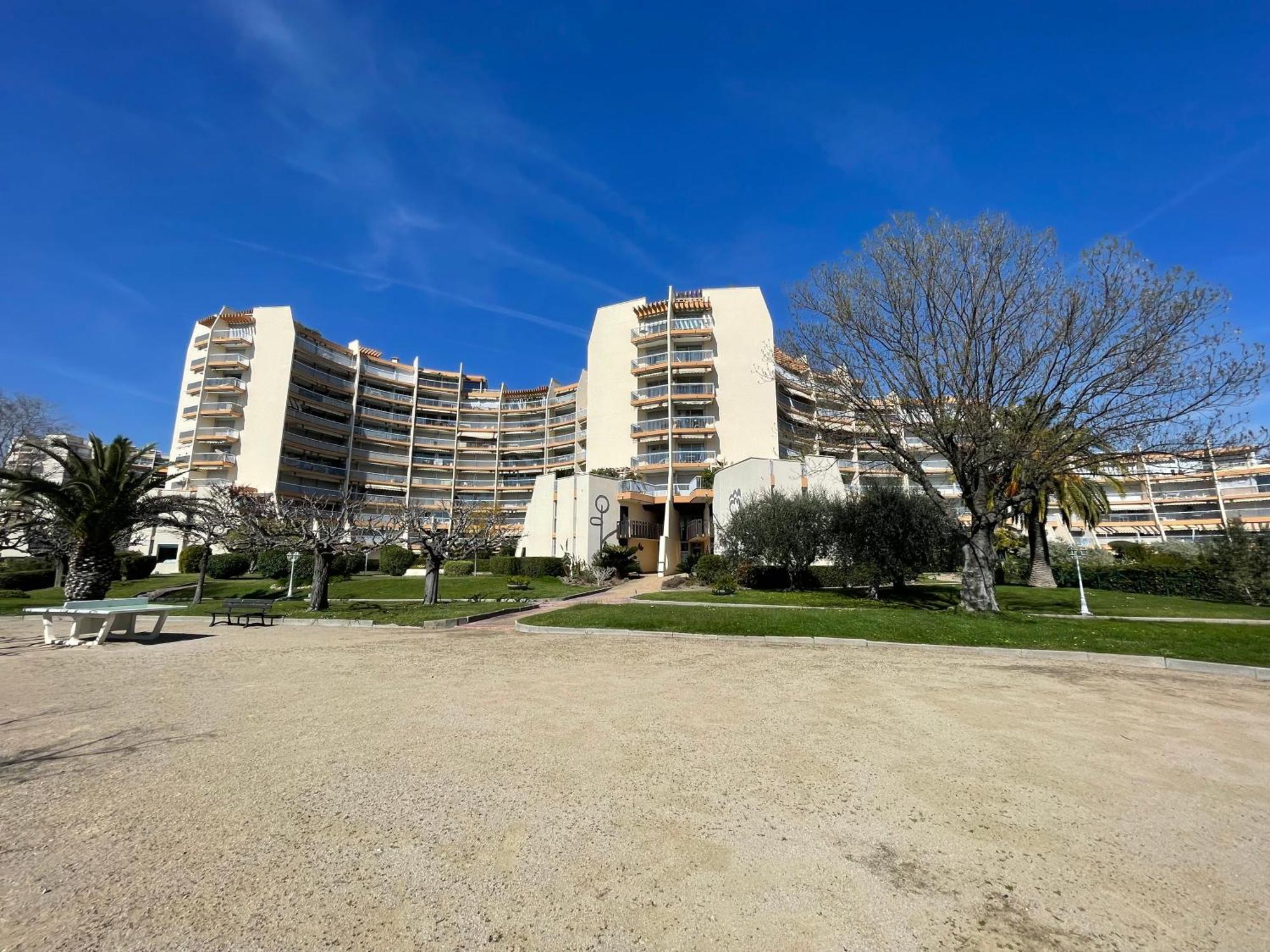 Appartement Jean Bart , Avec Parking Prive, Meuble Tourisme Classe 3 Etoiles Mandelieu-La Napoule Exterior photo